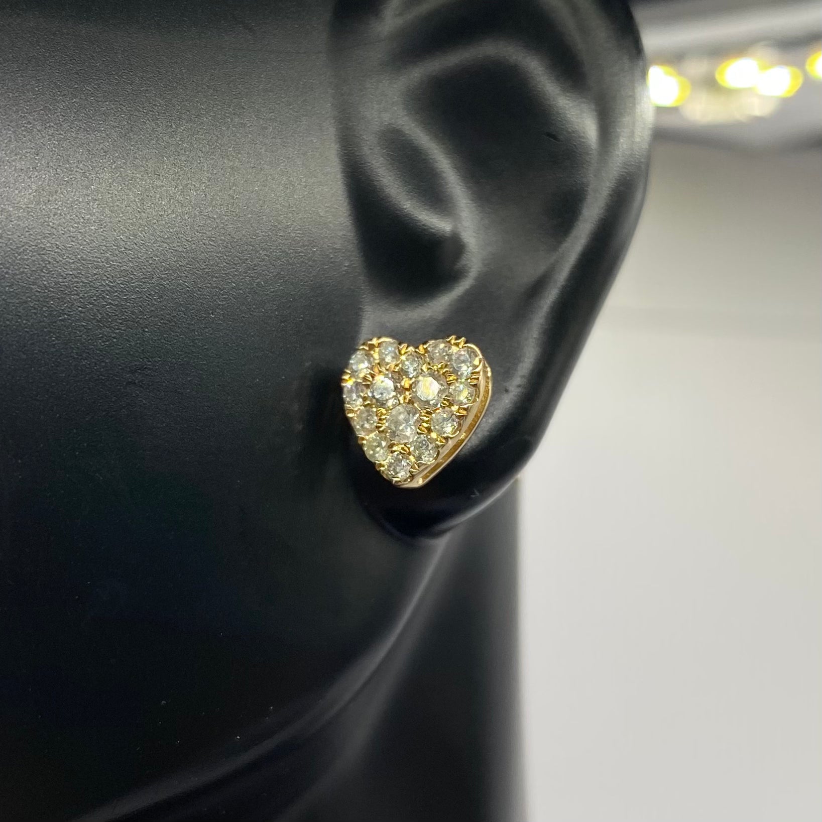 14K Yellow Gold Diamond Heart Stud Earrings 0.71Ct / 2.5gr