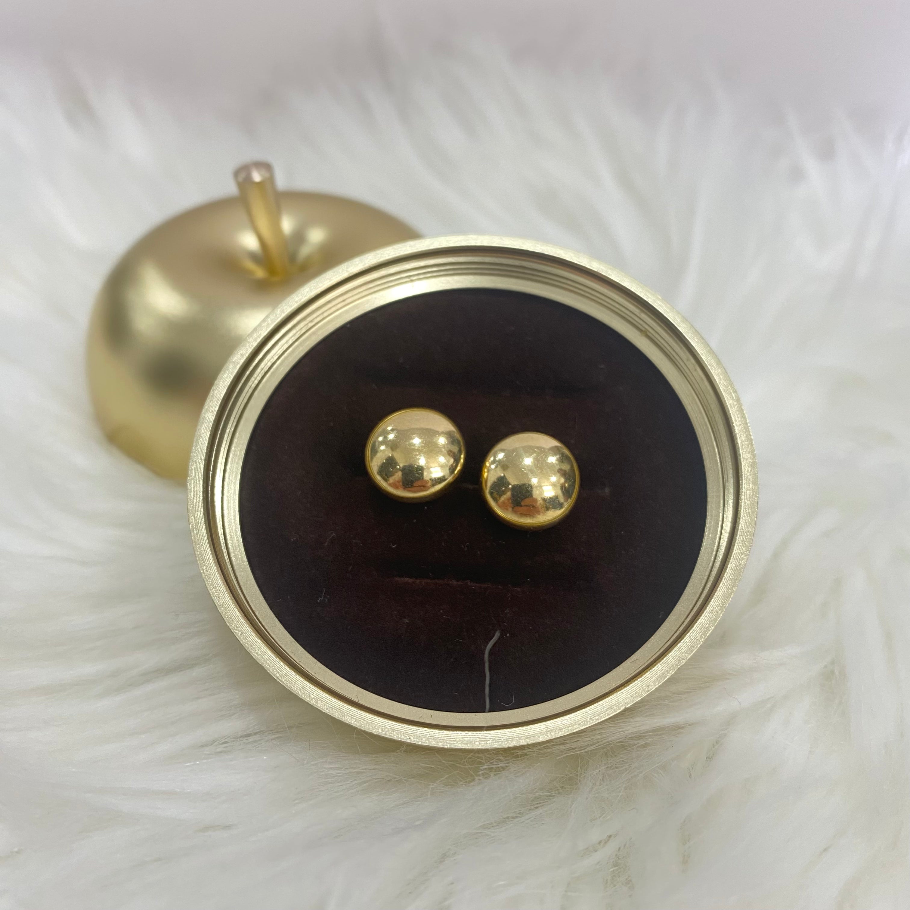 14K Yellow Gold Fashion Stud Earrings / 2.4gr