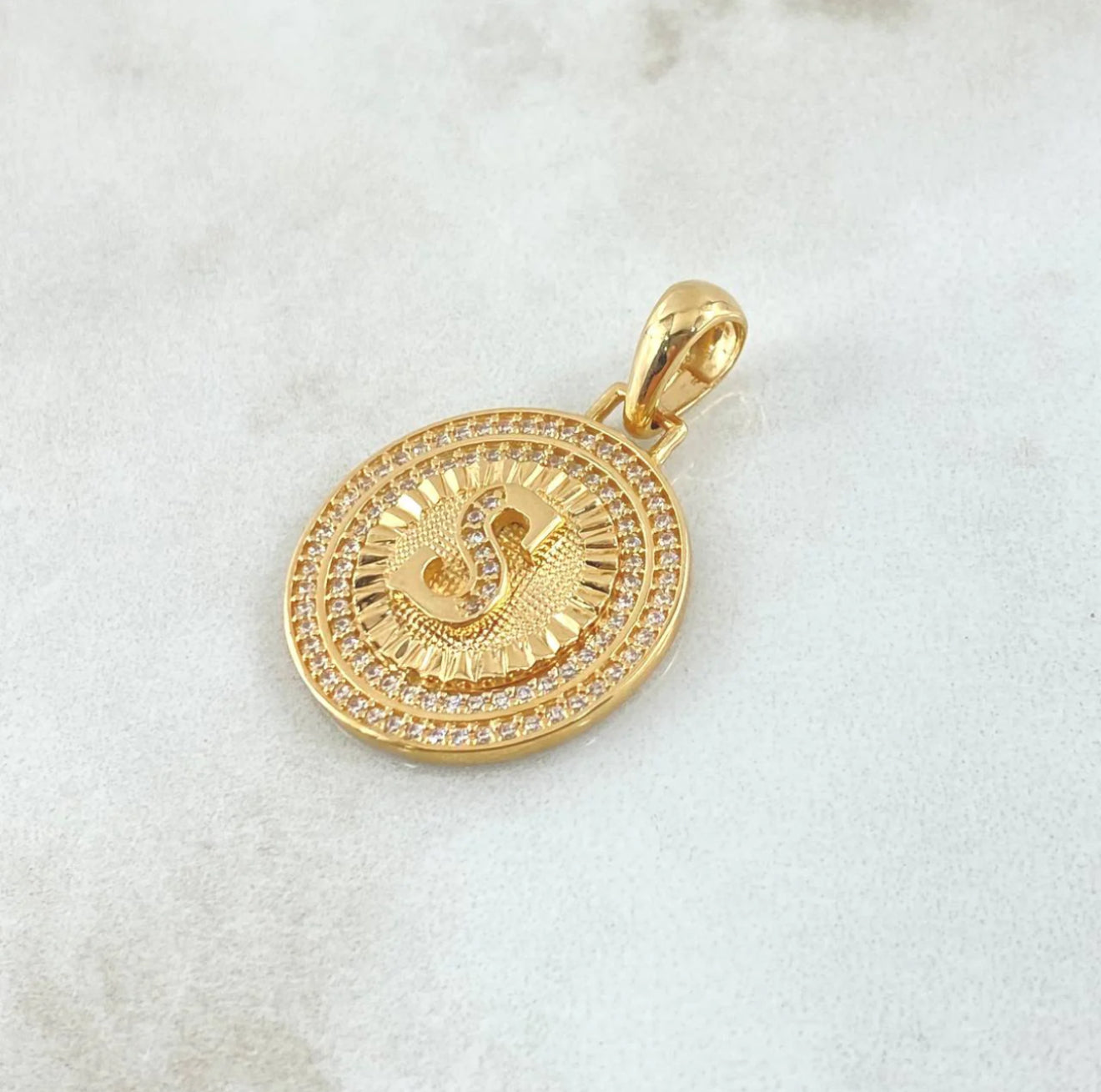 18K Yellow Gold Letter Medal S Pendant With Zircons / 4.7gr / 1.3in