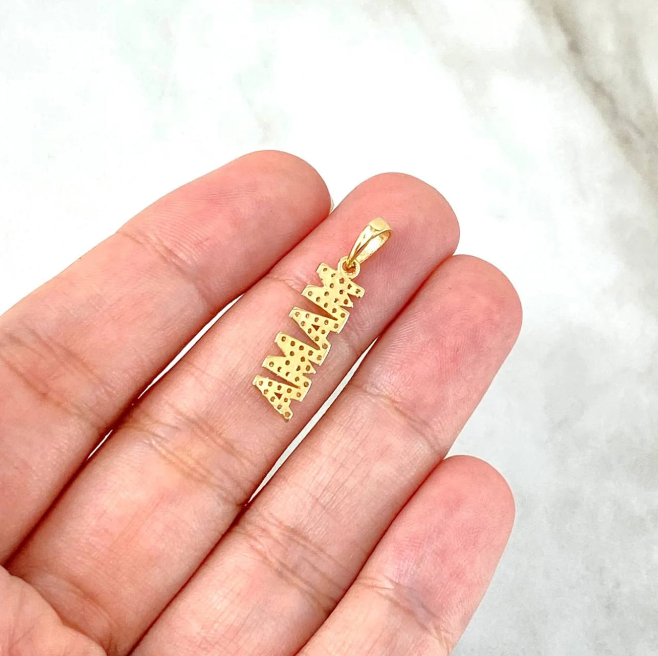 18K Yellow Gold Mama Pendant With Zircons / 1.12gr / 1in