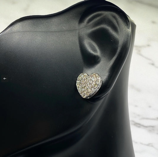 14K White Gold Diamond Heart Stud Earrings 0.85Ct / 3.1gr