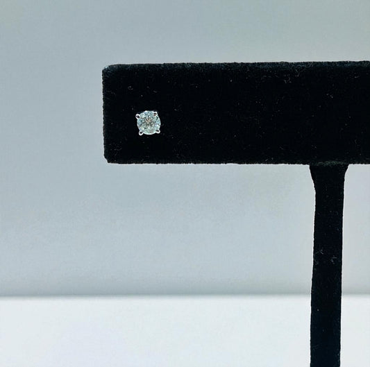 14K White Gold Diamond Luxury Stud Earrings 0.23Ct / 0.5gr