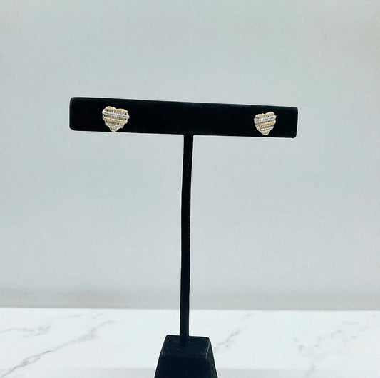 10K Yellow Gold Diamond Heart Stud Earrings 0.86Ct Dia / 1.75gr