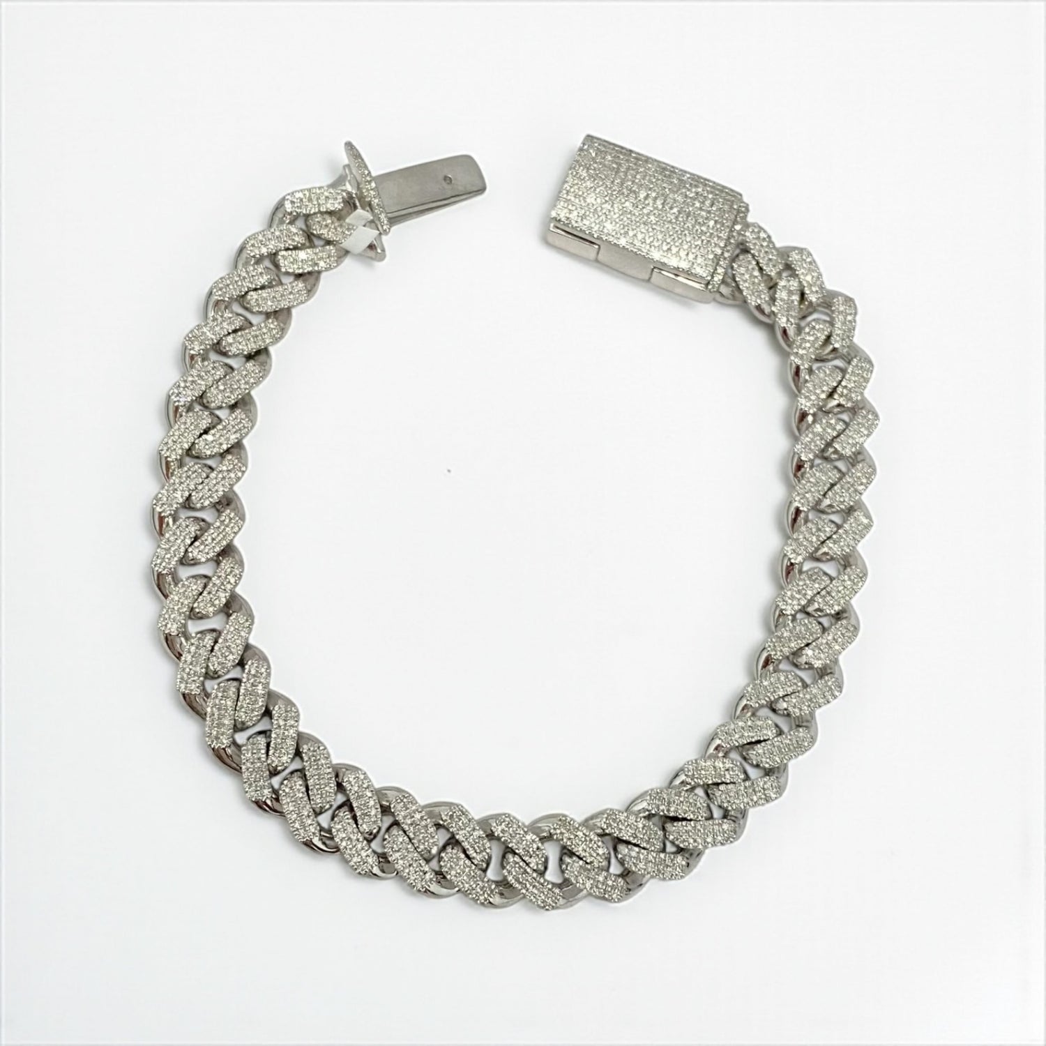 10K White Gold Cuban Link Bustdown Bracelet 1.81Ct Dia / 36.5gr / 9.3mm / 8in