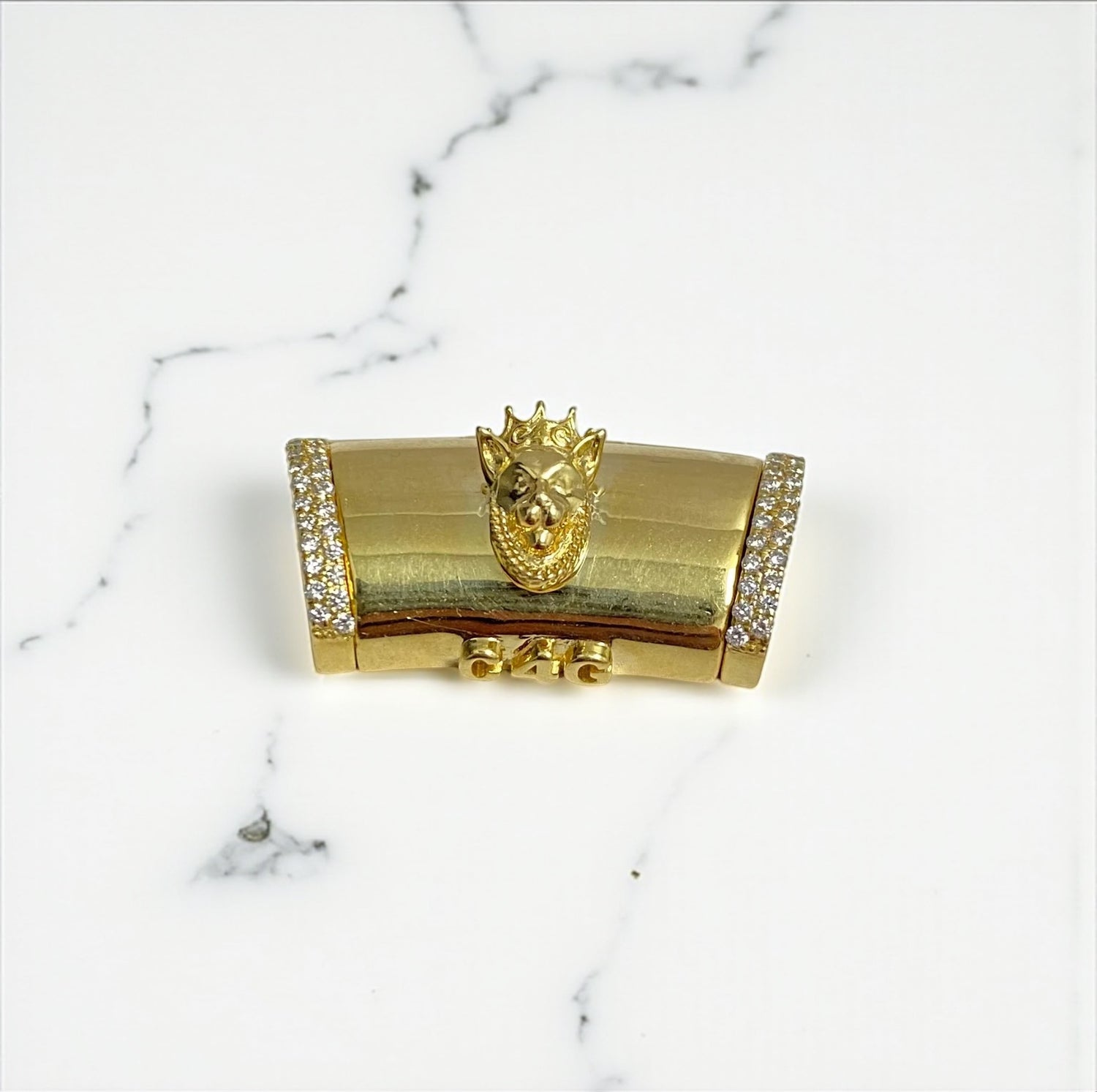 10K Yellow Gold Diamond On The Size Sleek Lock With Panther / 5.5gr / 11mm / 0.7in