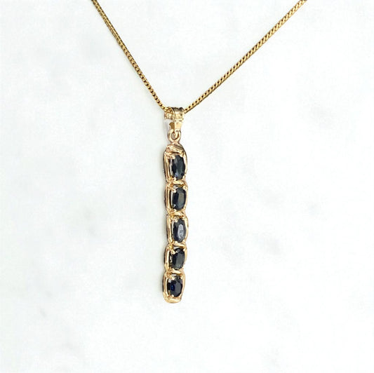 14K Yellow Gold Luxury Pendant With Sapphire / 2gr