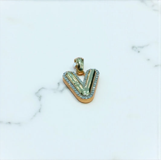 10K Yellow Gold Letter V Pendant With Diamond 0.59Ct / 4.9gr