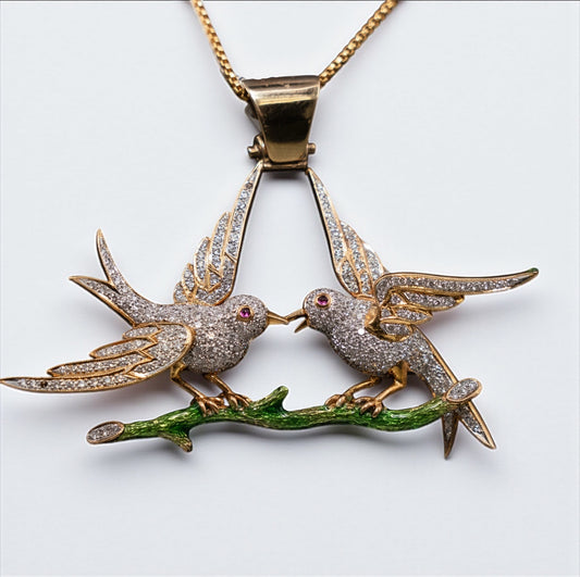 Diamond Pigeon Pendant 14K Yellow Gold / 19.2gr