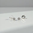 14K White Gold Diamond Flower Stud Earrings 0.20Ct Dia / 0.88gr