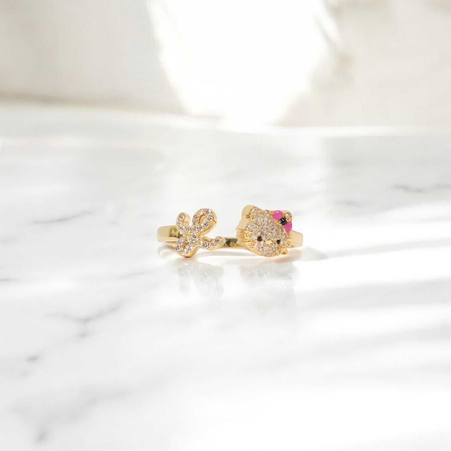 10K YG Diamond HK - Letter L Rings / 2.25gr / Sz 6 3/4 / 0.13Wt Dia