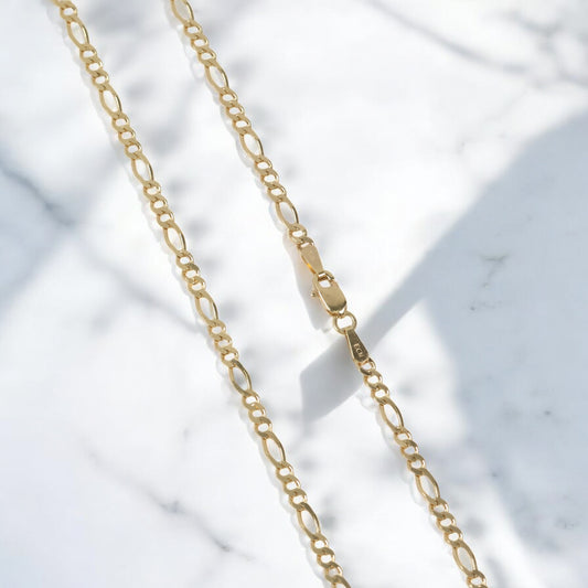 14K Yellow Gold Figaro Chain / 4.3gr / 2.5mm / 18in