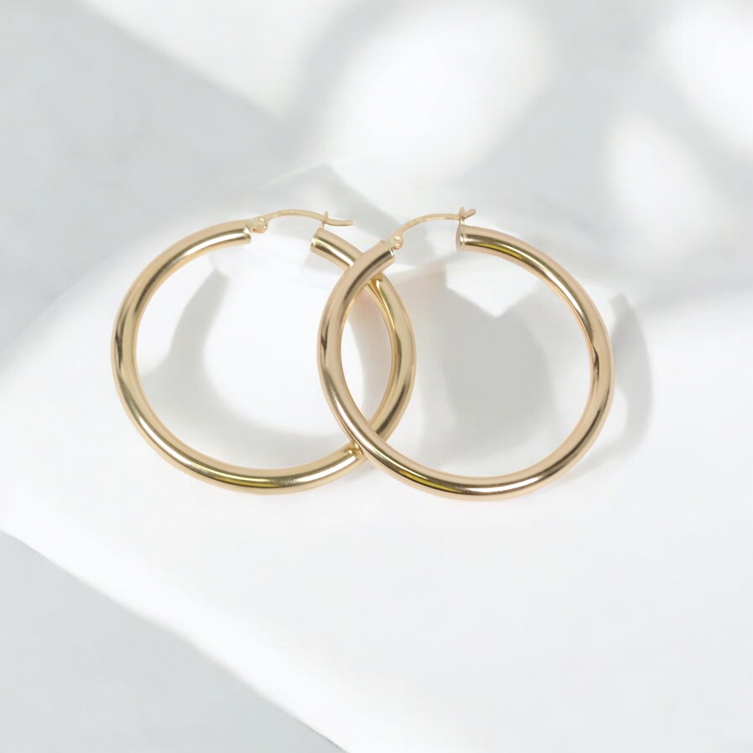 14K YG Fashion Hoop Earrings / 3.7gr / 1.4in /