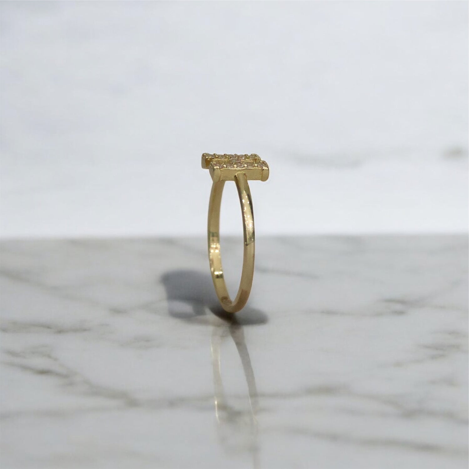 14K YG Letter H Ring / 1.36gr / Sz 7 1/4