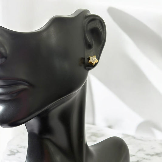 10K Yellow Gold Diamond Star Stud Earrings 0.06Ct / 1gr