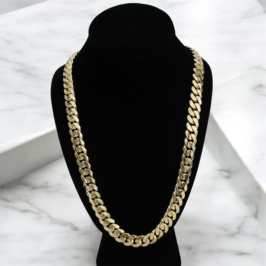 10K YG Cuban Links Chain / 204.2gr / 12mm - 24in
