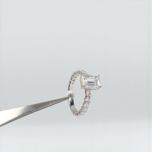 14K WG Lab Diamond Emerald Cut Engagement Ring / 3.19gr / Sz 6.5 / Lab EM-2.01Ct / Lab D-0.9Ct