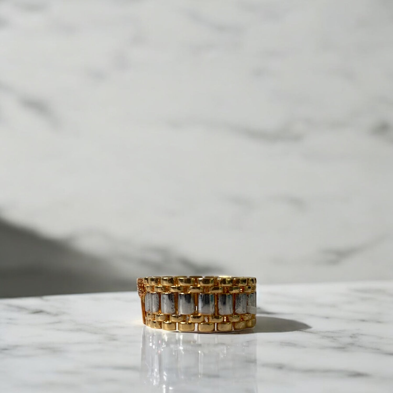 18K Three Colour Gold Crown Ring With Zircons / 8.1gr / Size 10