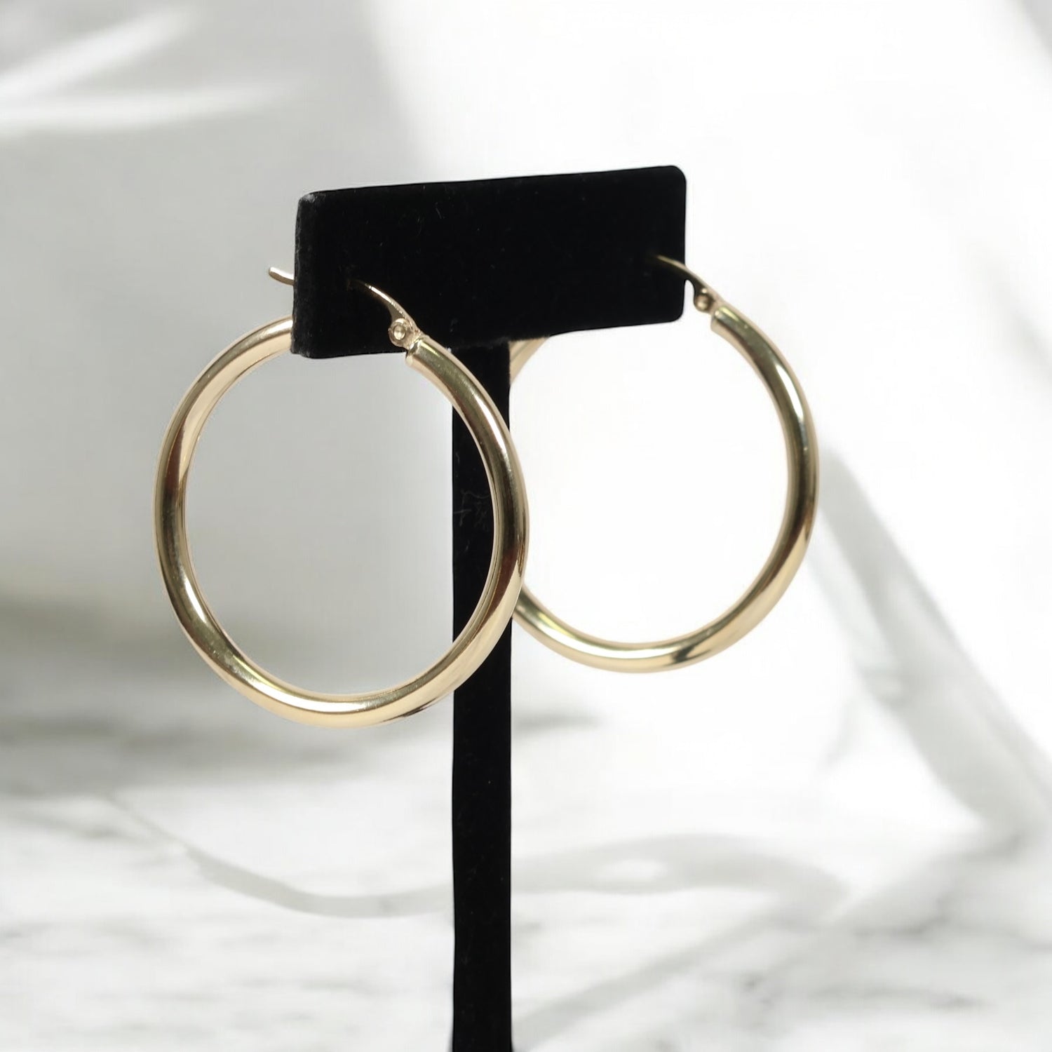 14K YG Fashion Hoop Earrings / 2.73gr / 1.4in /