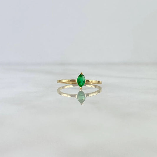 18K Yellow Gold Emerald Ring / 0.9gr / Size 8