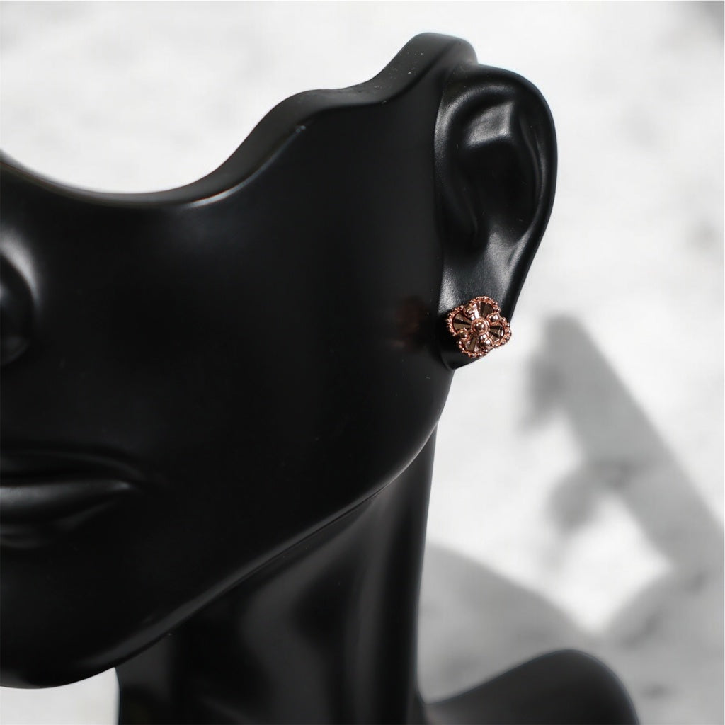 14K RG Diamond Cut Clover Stud Earrings / 1.58gr / 6.2mm