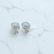 18K White Gold Diamond Flower Stud Earrings Ct Dia / 13.5gr