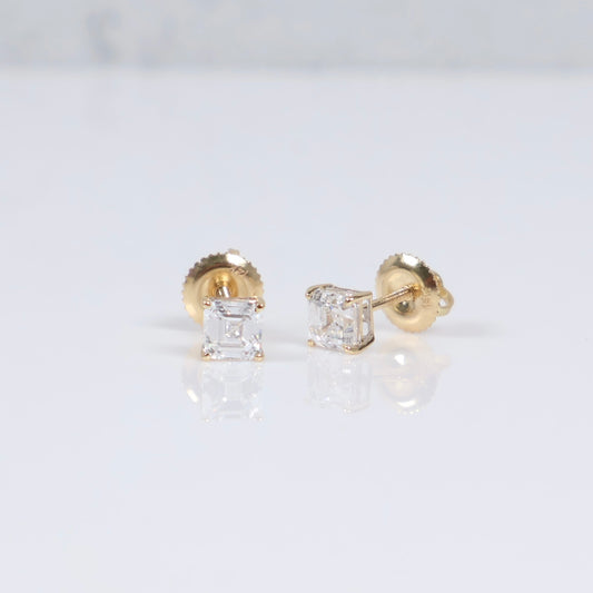 14K YG Lab Diamond Luxury Square Stud Earrings / 0.82gr / 4mm / 1 CTTW Lab VS / E-F