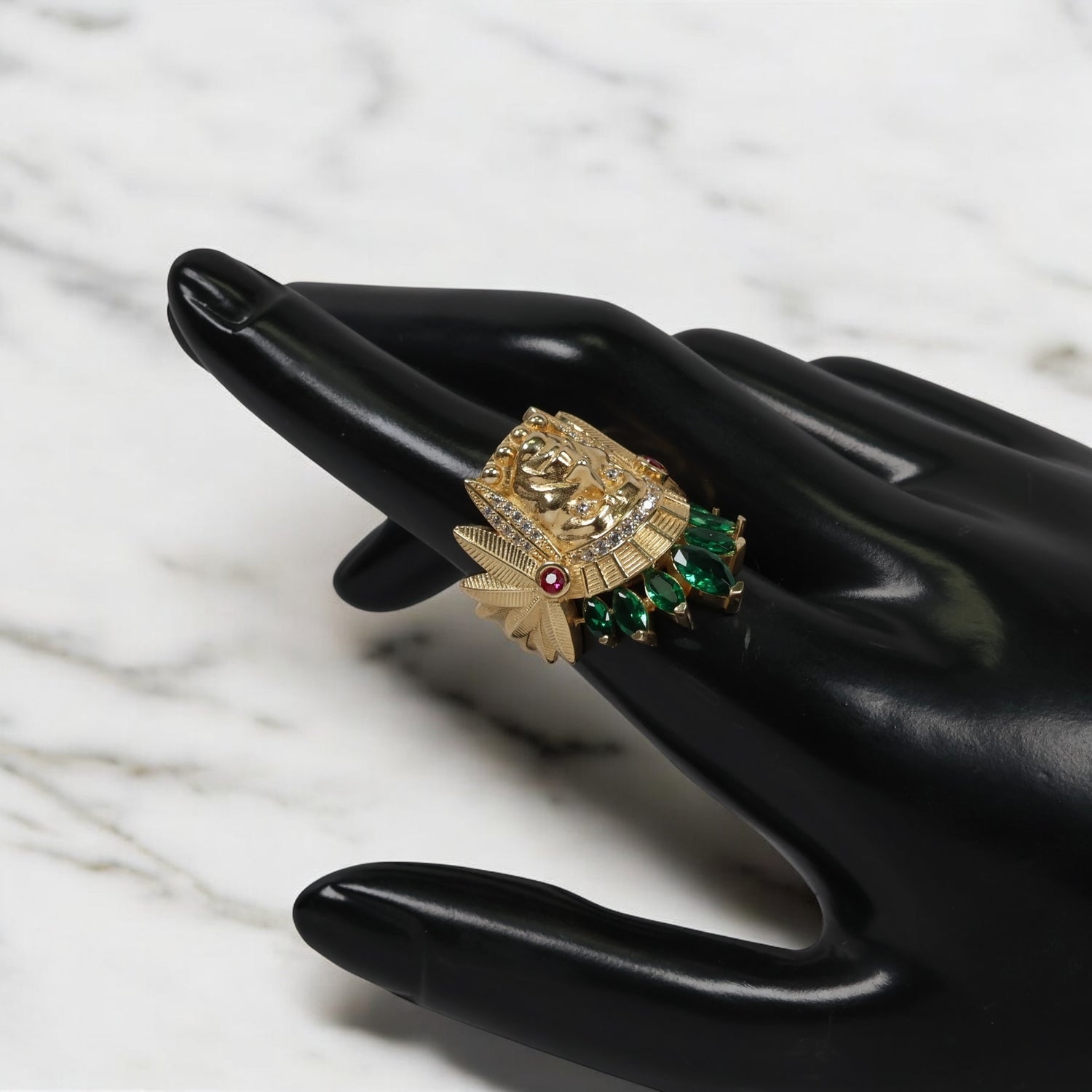 14K YG Indio  Rings / 5.6gr / Sz 8 / White/Fucshia/Green Zircons