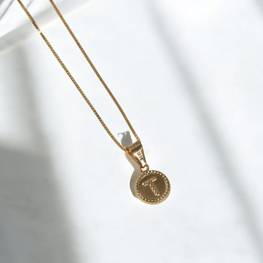 18K Yellow Gold Letter T Bordered Circle Jewelry Set Chain Box Link / 3.16gr / 1mm / 15.5in