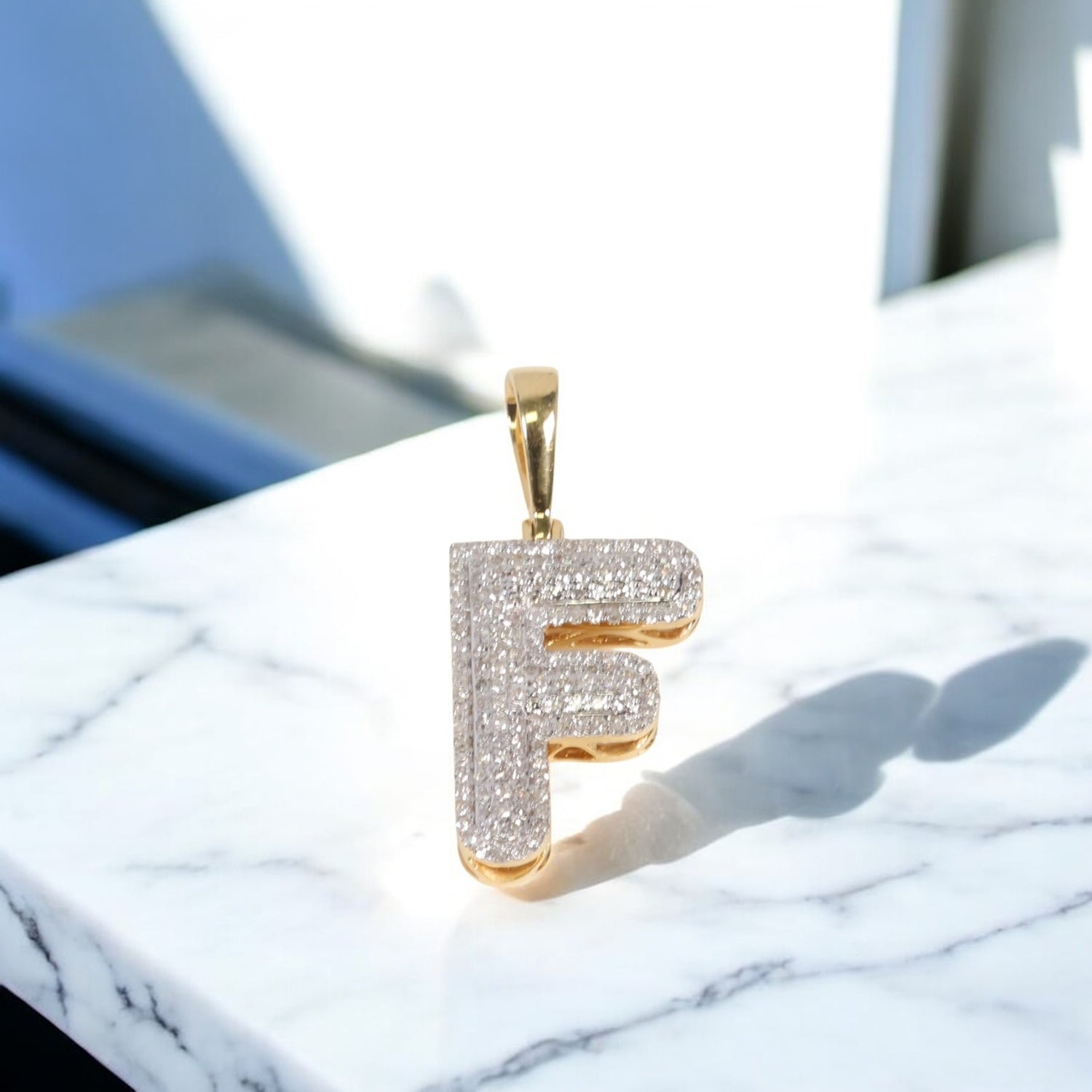 10K YG Diamond Letter F Pendant / 2.1gr / 1.1in / 0.42Wt Dia