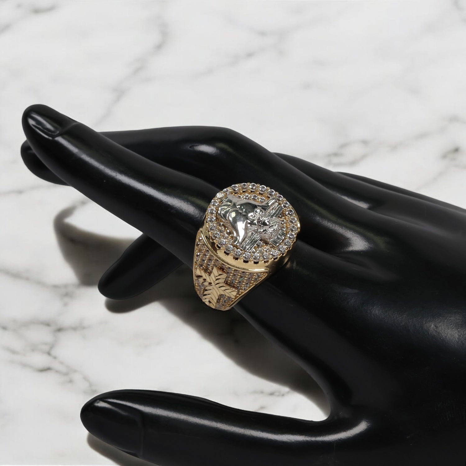 14K 2 Tone Crusifix Rings / 9.38gr / Sz 9 3/4 / White Zircons