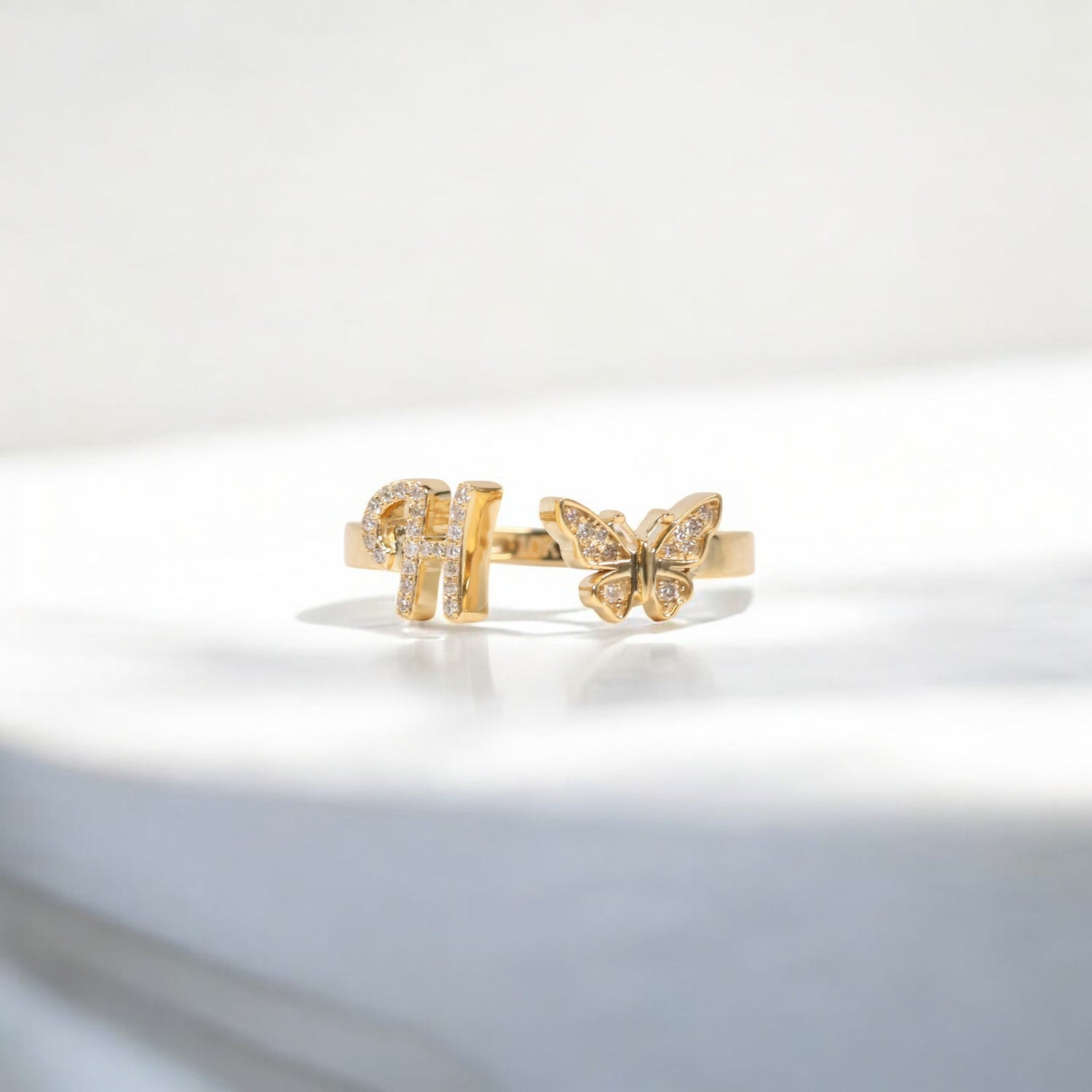 10K YG Diamond Butterfly - Letter H Rings / 2.32gr / Sz 7 / 0.1Wt Dia