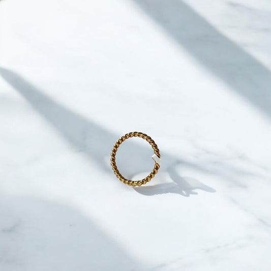 18K Yellow Gold Rope Ring / 1.6gr / Size 5