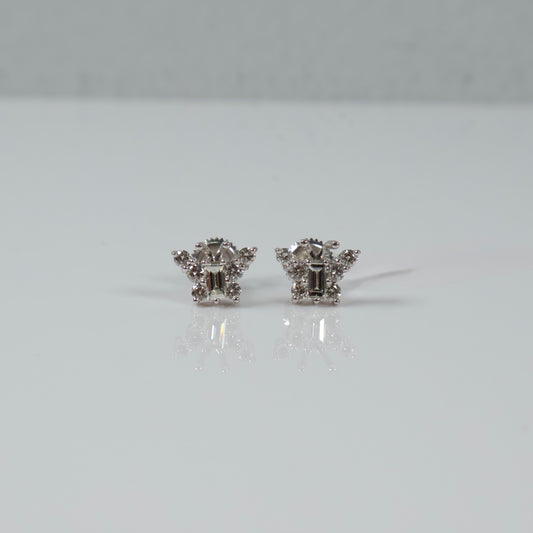 14K White Gold Diamond Butterfly Stud Earrings 0.74Ct Dia / 1.93gr / 10mm