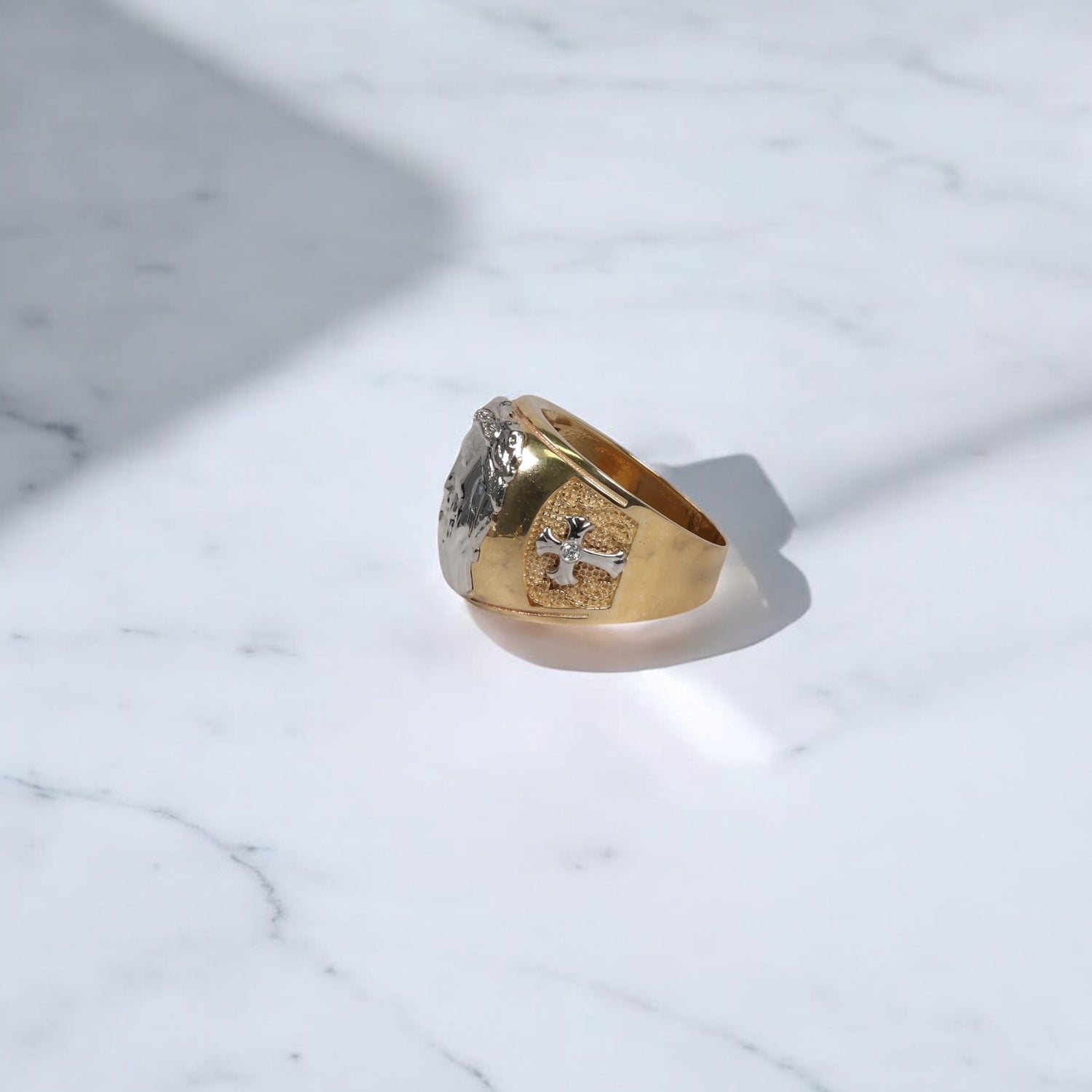 14K 2 Tone Jesus Face Rings / 8.15gr / Sz 10 / White Zircons