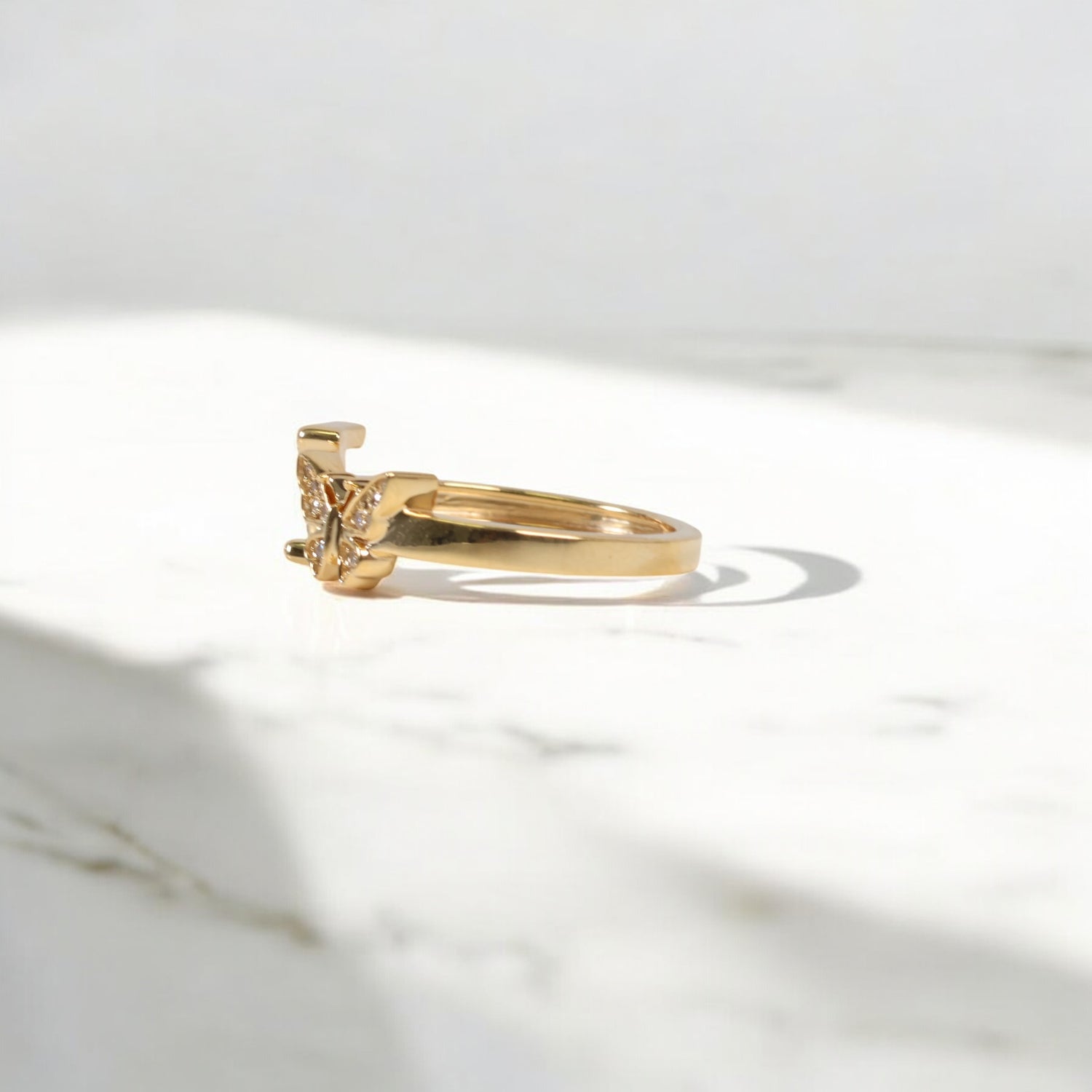 10K YG Diamond Butterfly - Letter Z Rings / 2.1gr / Sz 6.5 / 0.07Wt Dia