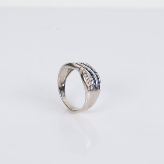 Sapphire Ring 14K White Gold With Diamonds / 4gr / Size 7