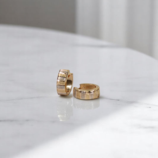 14K 2 Tone Luxury Hoop Earrings / 2.71gr / 0.5in /
