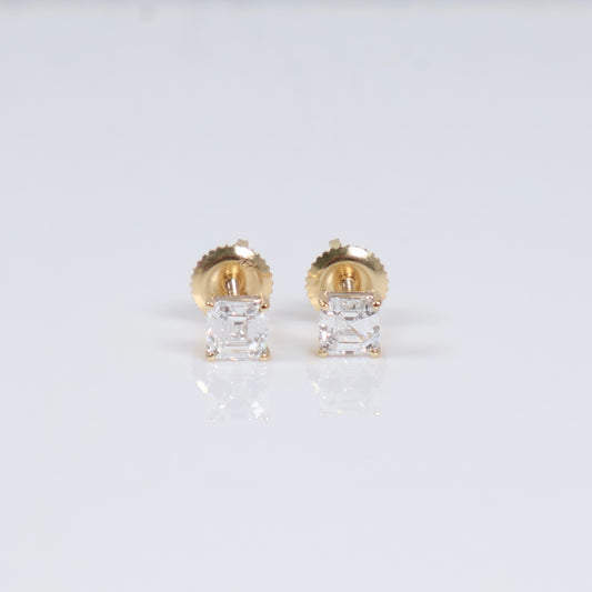 14K YG Lab Diamond Luxury Square Stud Earrings / 0.82gr / 4mm / 1 CTTW Lab VS / E-F