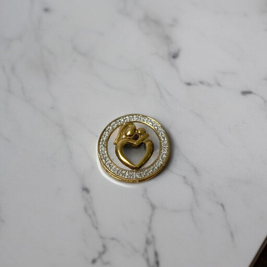 10K Yellow Gold Diamond Heart Pendant Ct Dia / 1.7gr