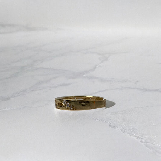 14K Yellow Gold Fashion Ring With Zirconia / 2.6gr / Size 7