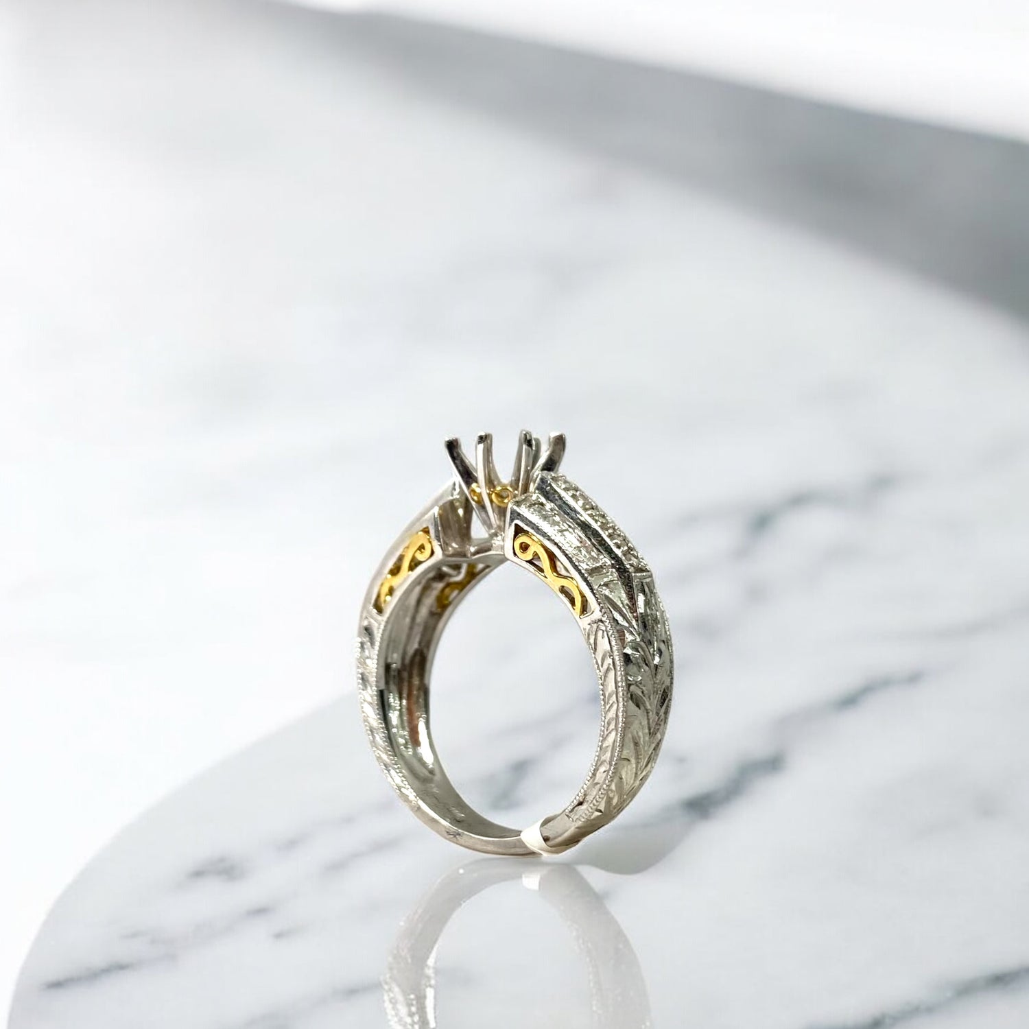14K White-Yellow Gold Diamond Luxury Wedding Setting No Stone Engagement Ring Ct Dia Wed / 6.4gr / Size 7