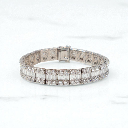18K WG Diamond Luxury Bracelet / 29.8gr / 9mm / 6in / 6.4Wt Dia