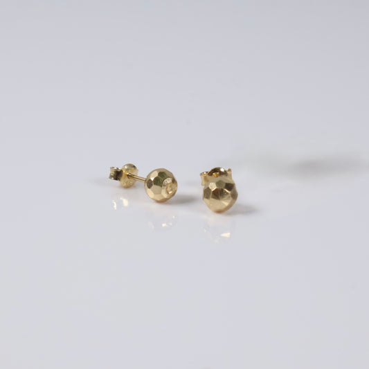 14K Yellow Gold Fashion Stud Earrings / 1.2gr