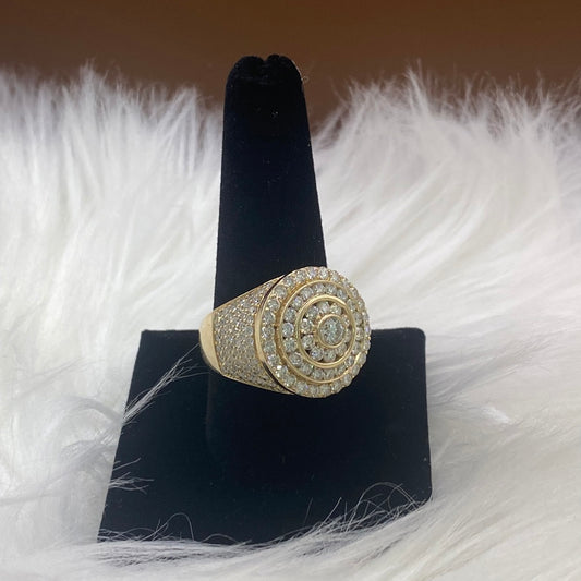 14K Yellow Gold Diamond Flower Ring 4.21Ct / 13.4gr / Size 10 1/2