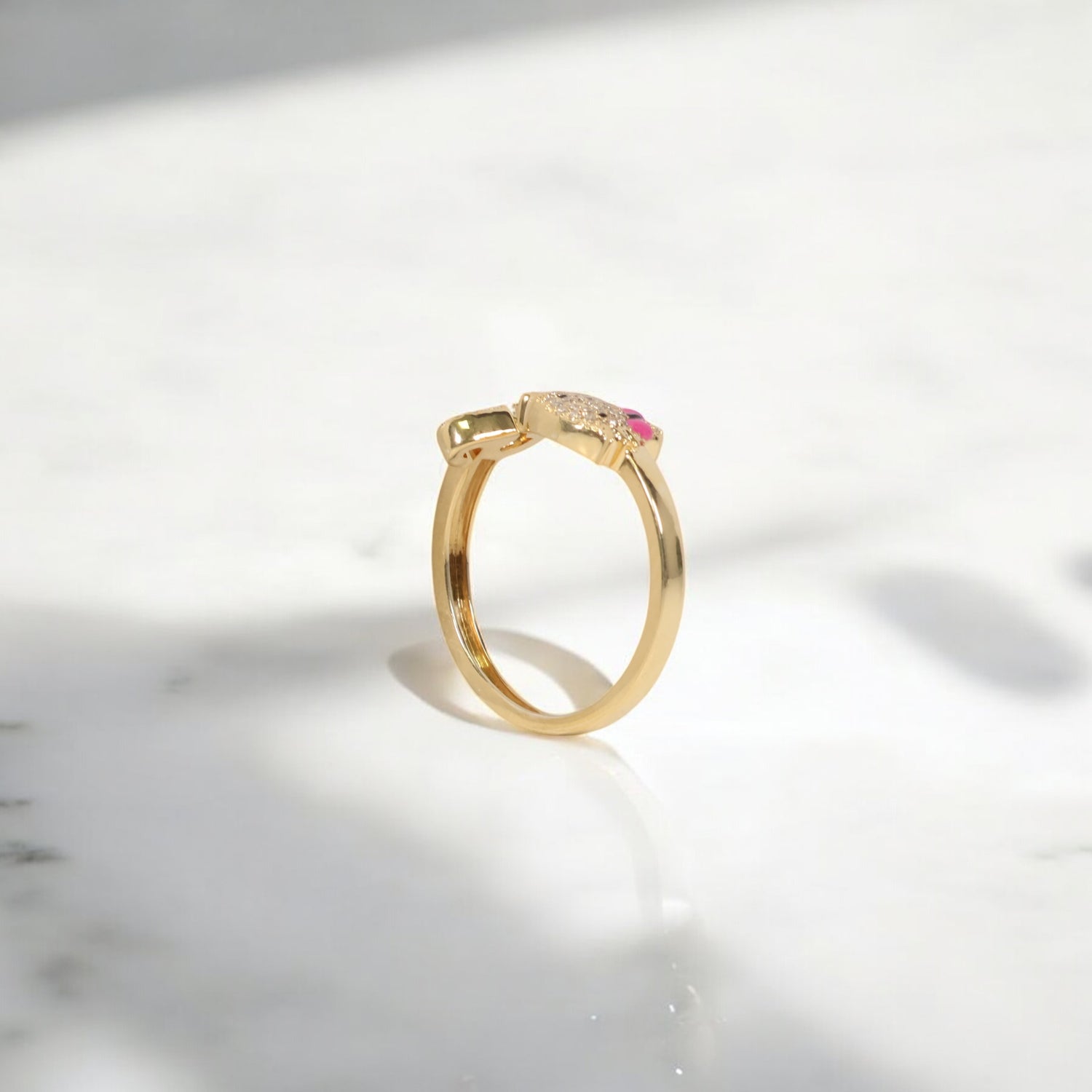 10K YG Diamond HK - Letter G Rings / 2.34gr / Sz 7 / 0.12Wt Dia