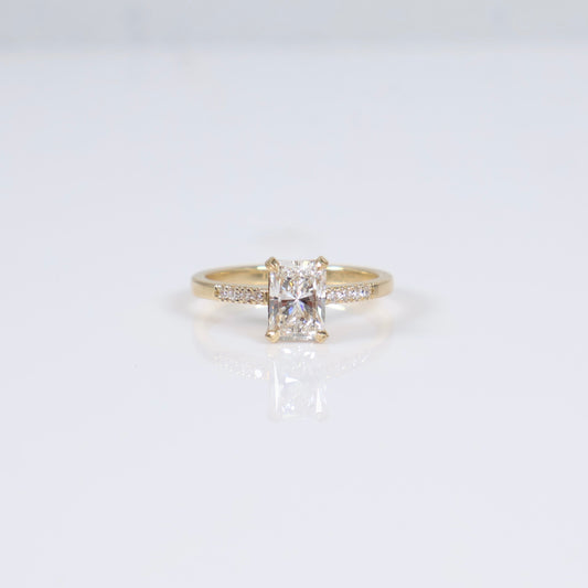 14K YG Lab Diamond Cut Cornered Rectangular Modified With Certificate Engagement Ring / 2.41gr / Sz 6 / 1.05Ct Lab Dia / E / VS1
