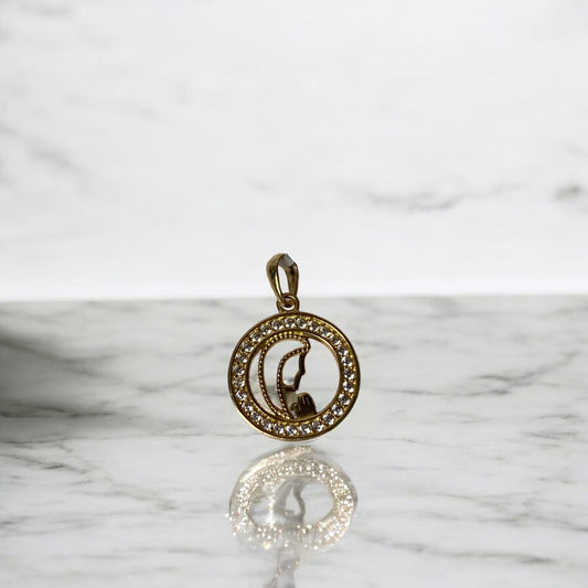 18K Yellow Gold Virgin Mary Pendant With Zircons / 1.62gr / 0.8in