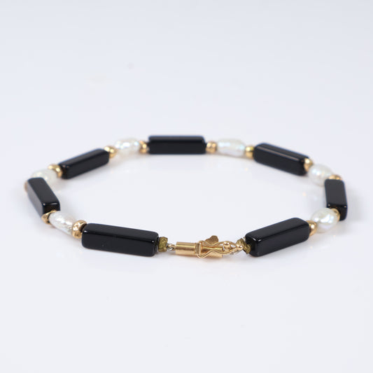 14K Yellow Gold Onix/Pearl Bracelet / 4.8gr / 4mm / 7in