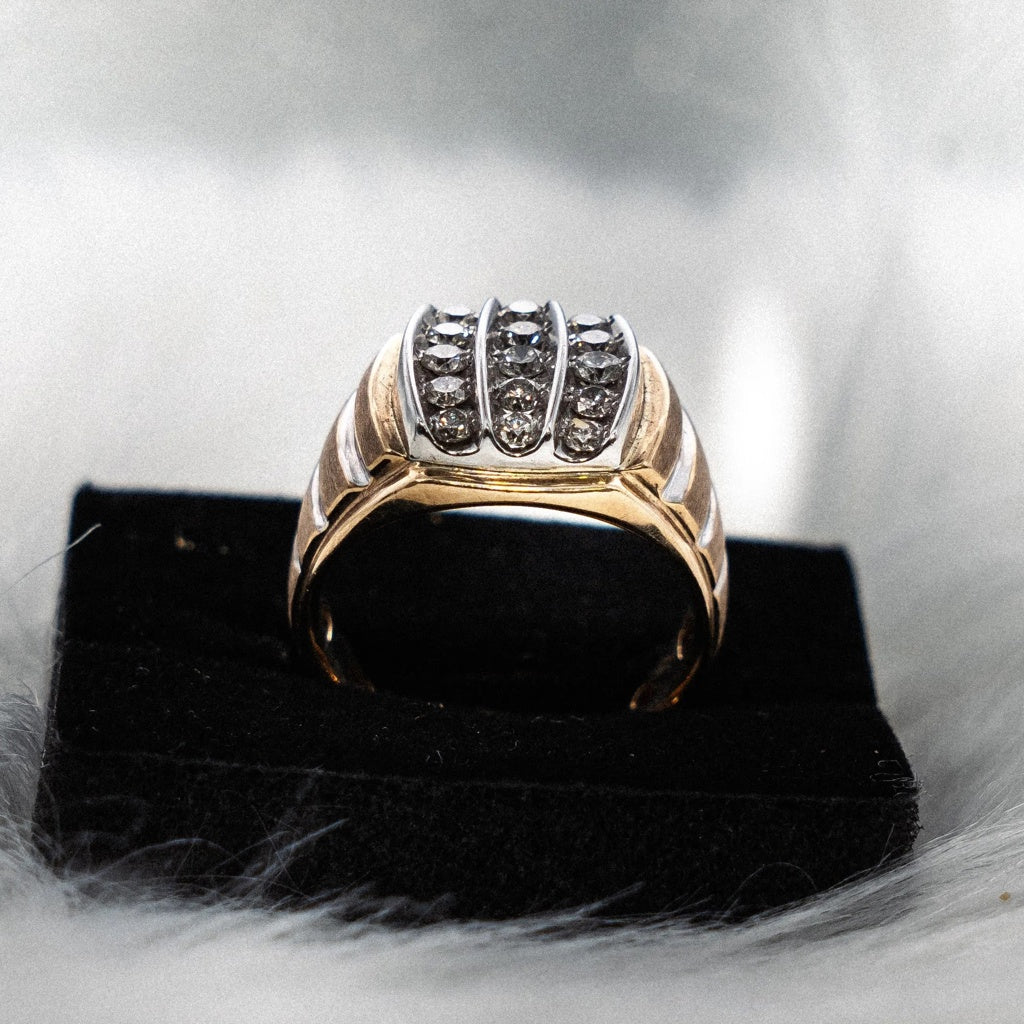 Three Diamond Lines Ring 10K Yellow - White Gold / 6.9gr / Size 10