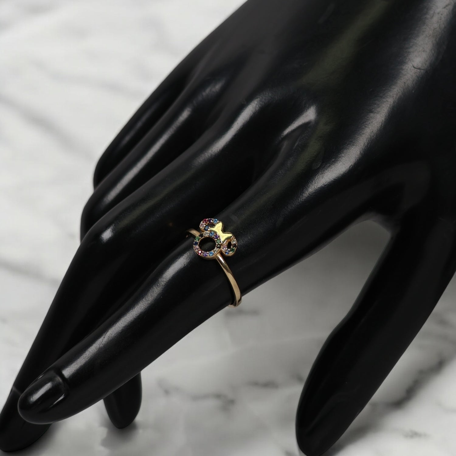14K YG Mouse Rings / 1.22gr / Sz 7 / Multicolor Zircons